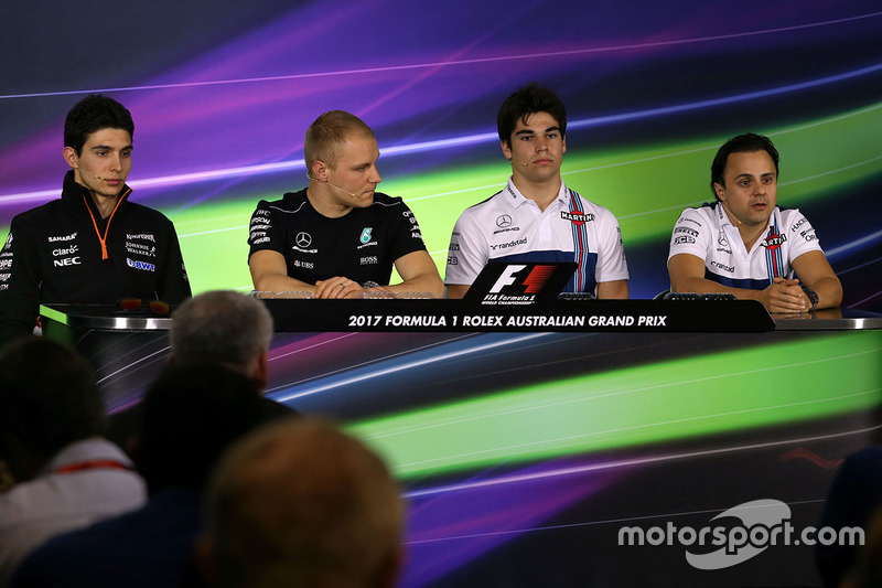 Esteban Ocon, Sahara Force India F1 Team; Valtteri Bottas, Mercedes AMG F1; Lance Stroll, Williams; 