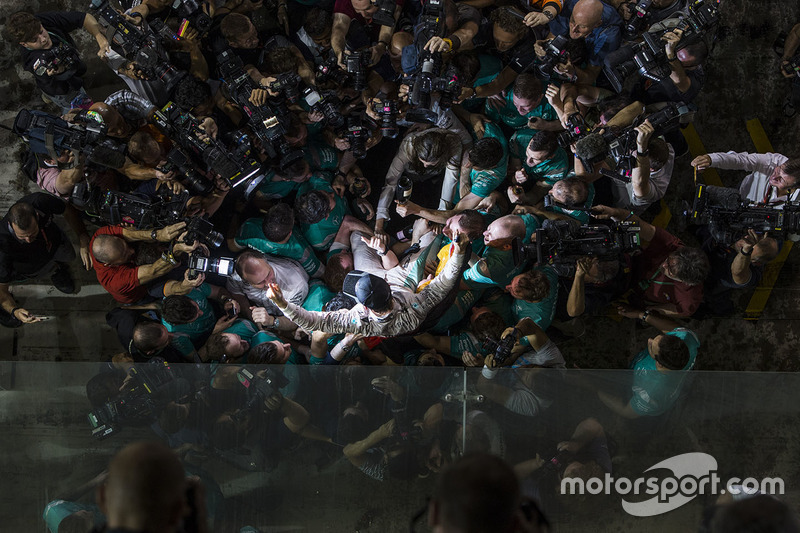 Nico Rosberg, Mercedes AMG F1 celebrates his first Drivers World Championship title