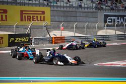 Steijn Schothorst, Campos Racing leads Arjun Maini, Jenzer Motorsport