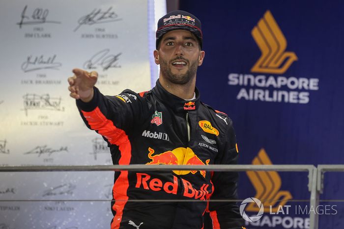 Daniel Ricciardo foi o segundo.