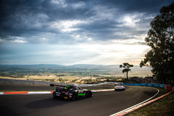 #22 STM / HTP Motorsport, Mercedes AMG GT3: Крейг Берд, Шейн ван Гісберген, Маро Енгель