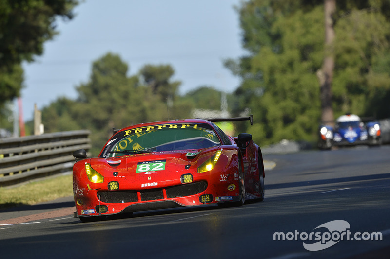 #82 Risi Competizione Ferrari 488 GTE: Toni Vilander, Giancarlo Fisichella, Pierre Kaffer