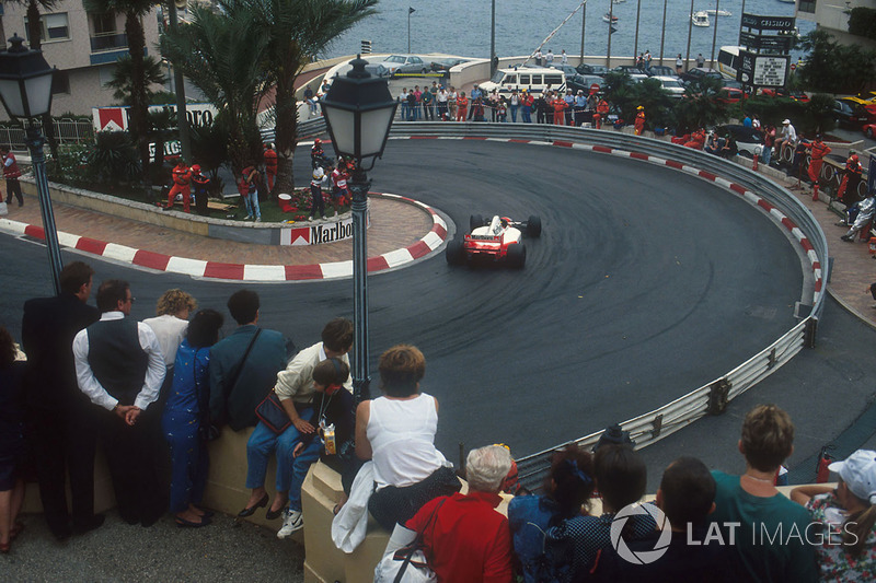 Ayrton Senna, McLaren MP4/7A