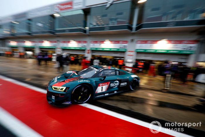 #1 Audi Sport Team Phoenx Audi R8 LMS GT3: Nico Müller, Dries Vanthoor, Frederic Vervisch