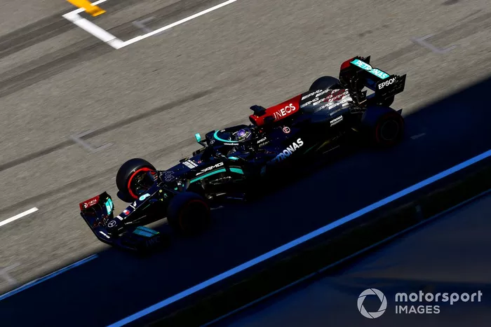 Lewis Hamilton, Mercedes W12