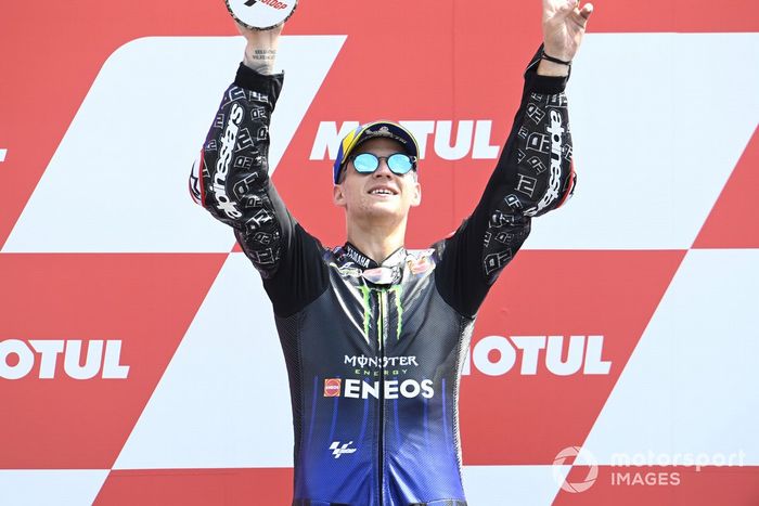 Podio: ganador de la carrera Fabio Quartararo, Yamaha Factory Racing