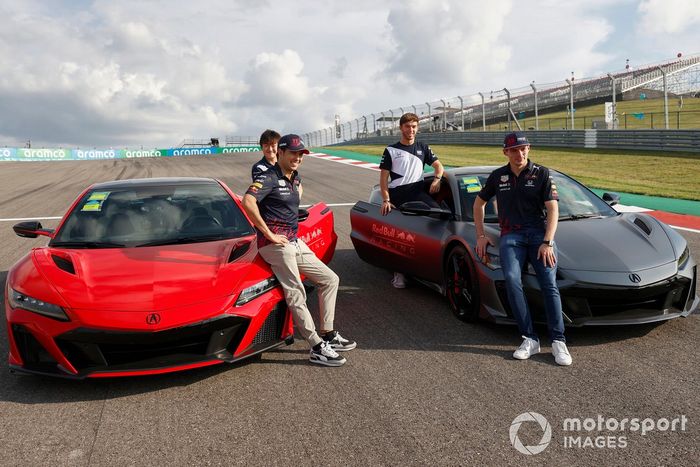 Sesión de fotos del Honda NSX con la presencia de Max Verstappen, Red Bull Racing, Sergio Pérez, Red Bull Racing, Pierre Gasly, AlphaTauri y Yuki Tsunoda, AlphaTauri