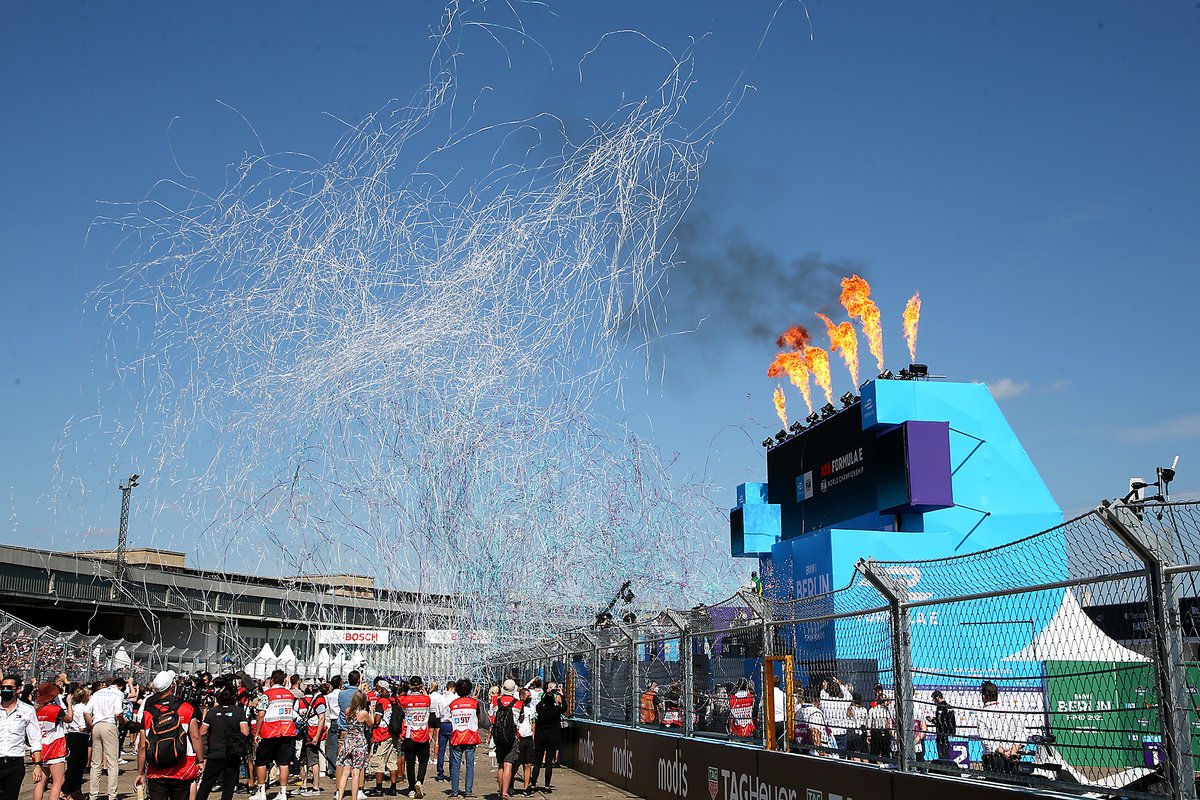 Podium atmosphere