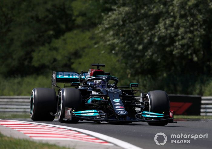 Lewis Hamilton, Mercedes W12