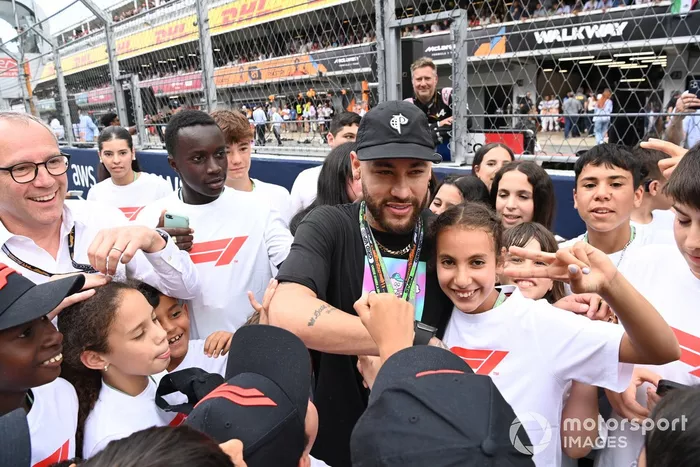 Neymar en la parrilla
