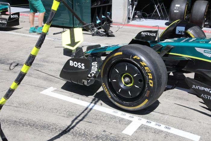 Aston Martin AMR23 detalles técnicos