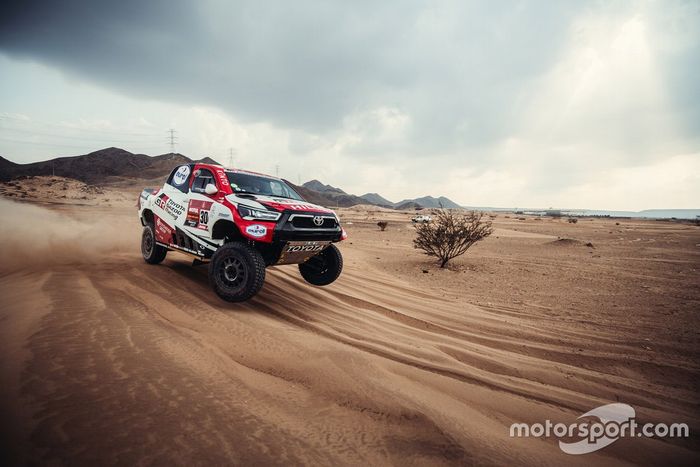 #304 Toyota Gazoo Racing: Giniel De Villiers, Alex Haro