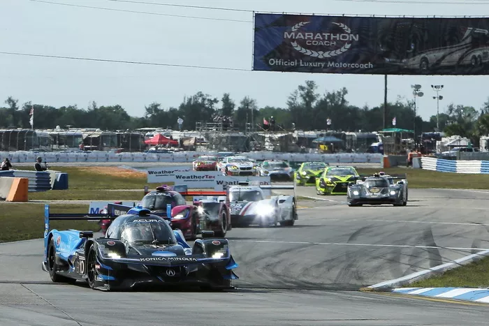 #10 Wayne Taylor Racing Acura ARX-05 Acura DPi: Ricky Taylor, Filipe Albuquerque, Alexander Rossi