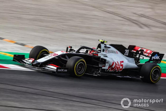 Kevin Magnussen, Haas VF-20