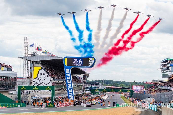 Início das 24 horas de Le Mans 2019