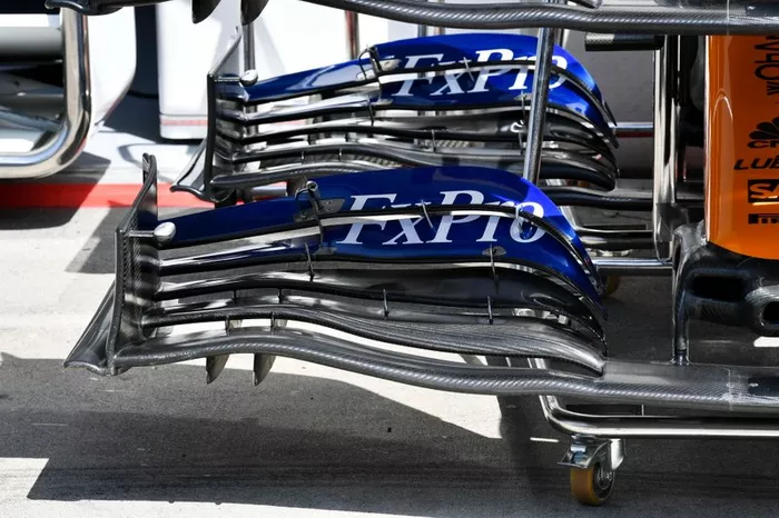 Alerón delantero del McLaren MCL34 