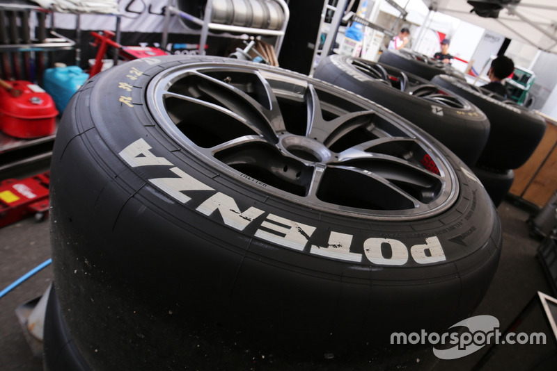 Ban Bridgestone