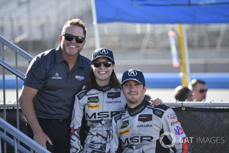 #86 Michael Shank Racing with Curb-Agajanian Acura NSX, GTD: Katherine Legge, Alvaro Parente, Michael Shank