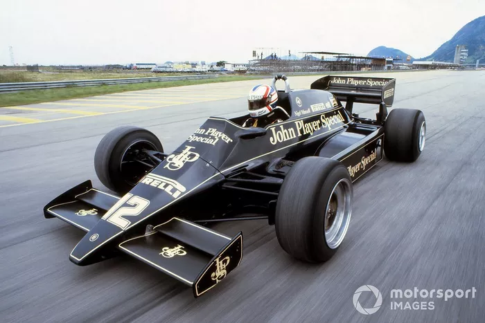 Nigel Mansell, Lotus 92