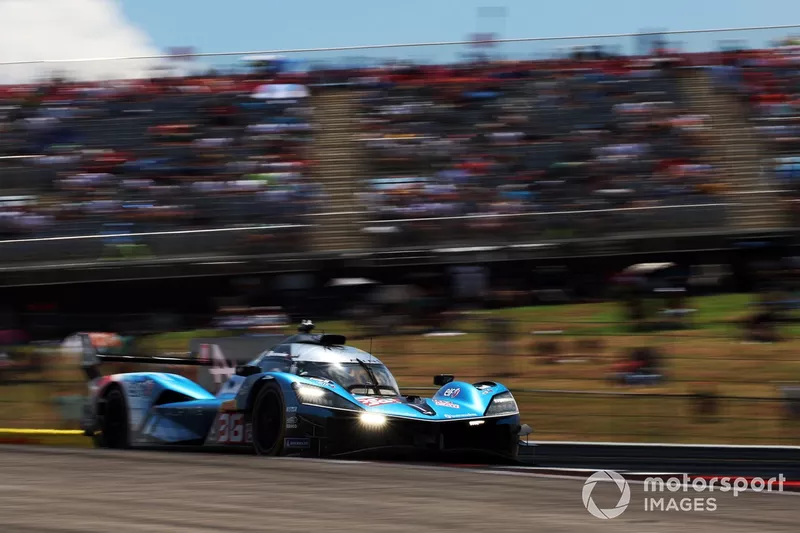 #36 Alpine Endurance Team Alpine A424 : Nicolas Lapierre, Mick Schumacher, Matthieu Vaxiviere