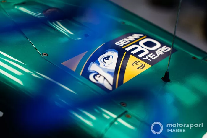 Le marquage Senna 30 Memorial sur l'Aston Martin AMR24