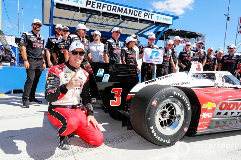 Scott McLaughlin, Team Penske Chevrolet celebrates winning the NTT P1 Pole Award for taking the pole for race 1