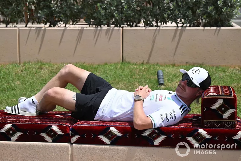 Valtteri Bottas, Mercedes se détend dans le paddock