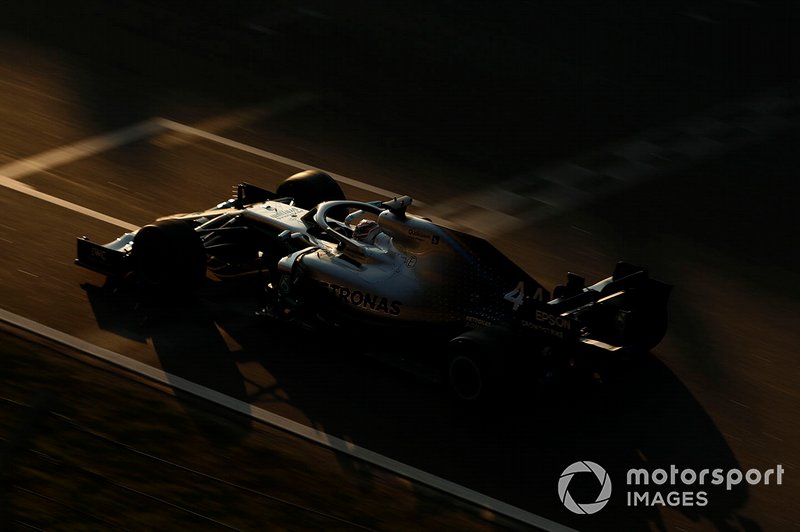 Льюіс Хемілтон, Mercedes-AMG F1 W10