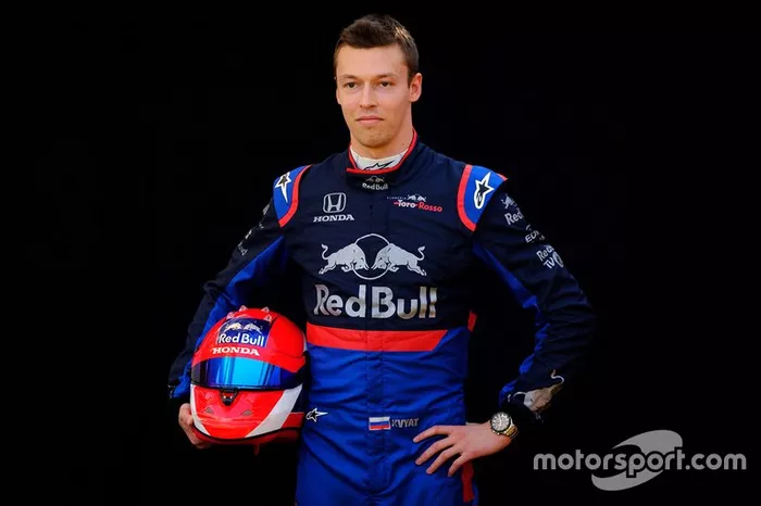 Daniil Kvyat tiene todas las papeletas para quedarse en la estructura de las bebidas energéticas, siendo más probable que se mantenga en Toro Rosso