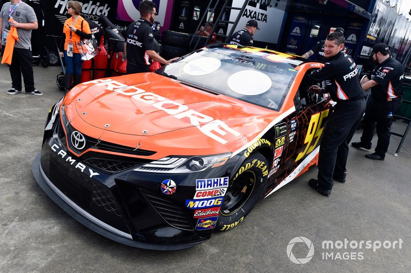 Matt DiBenedetto, Leavine Family Racing, Toyota Camry Procore