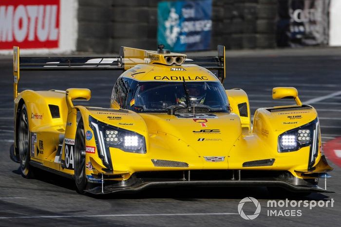 #84 JDC-Miller Motorsports Cadillac DPi, DPi: Simon Trummer, Stephen Simpson