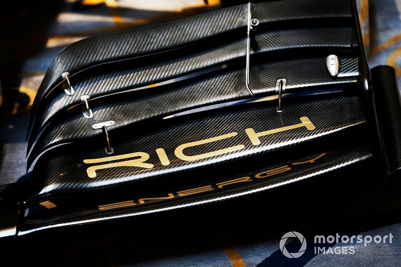 Rich Energy Branding on the new 2019 Haas livery