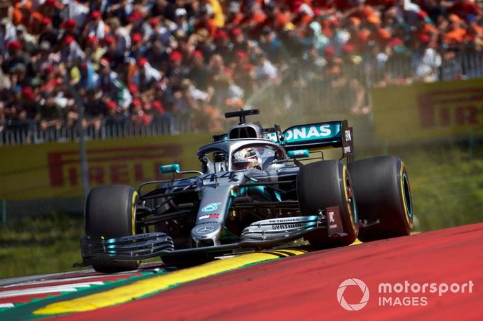 Lewis Hamilton, Mercedes AMG F1 W10