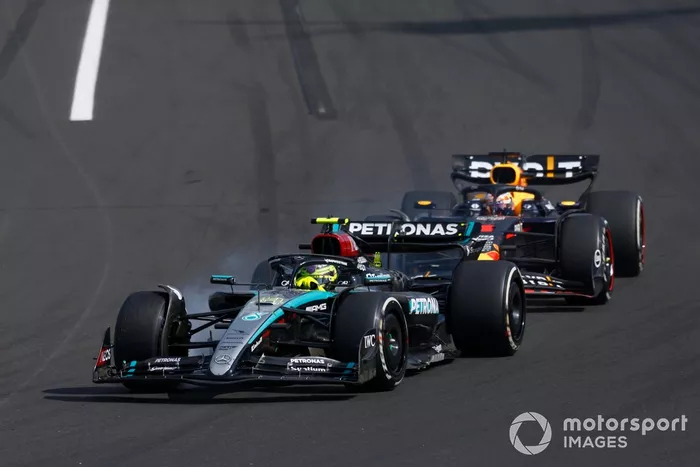 Lewis Hamilton, Mercedes F1 W15, Max Verstappen, Red Bull Racing RB20