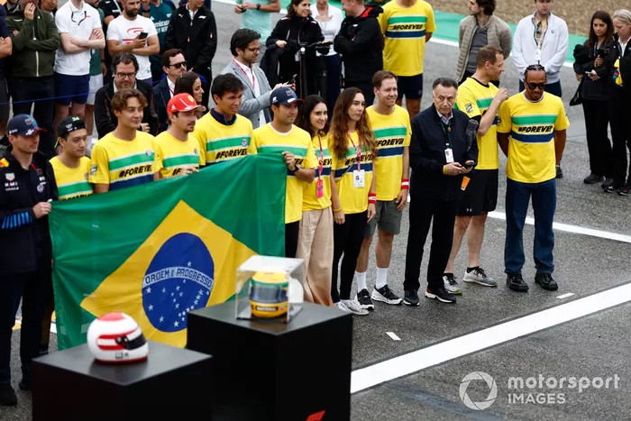 Max Verstappen, Red Bull Racing, Zhou Guanyu, Stake F1 Team Kick Sauber, George Russell, Mercedes-AMG F1 Team, Charles Leclerc, Scuderia Ferrari, Alex Albon, Williams Racing, Sergio Perez, Red Bull Racing, Sebastian Vettel, Lewis Hamilton, Mercedes-AMG F1