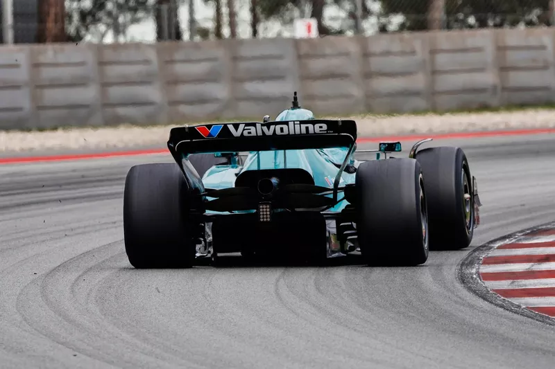 Felipe Drugovich, Aston Martin Racing, Pirelli-test Barcelona