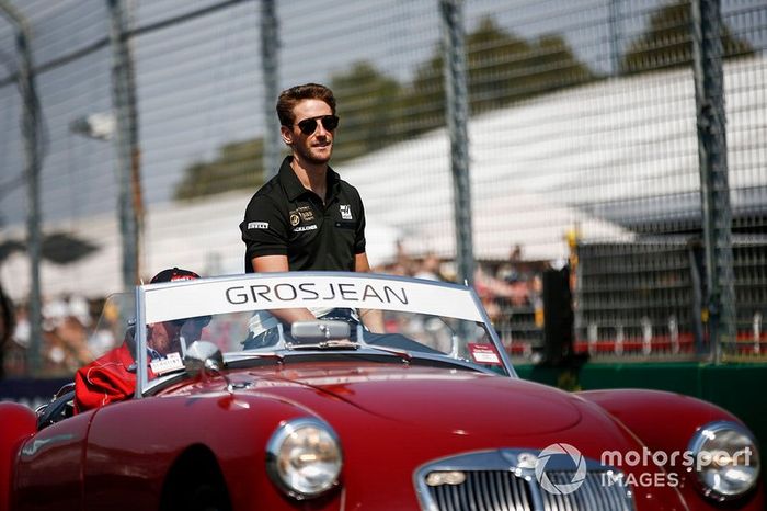 Romain Grosjean, Haas F1, en el desfile de pilotos