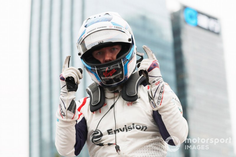 Race winner Sam Bird, Virgin Racing