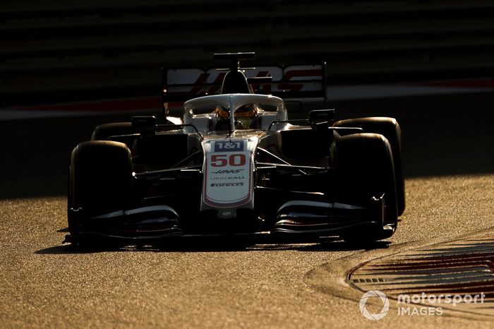 Robert Shwartzman, Haas VF-21 