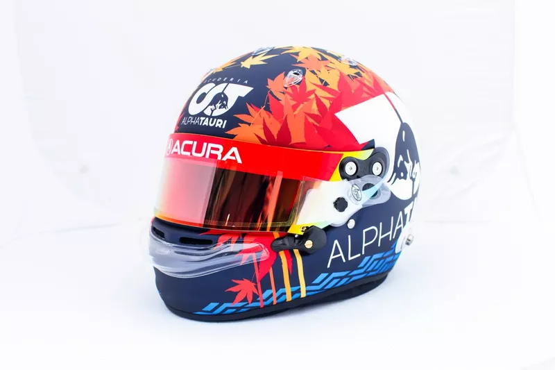 Casque de Yuki Tsunoda, AlphaTauri