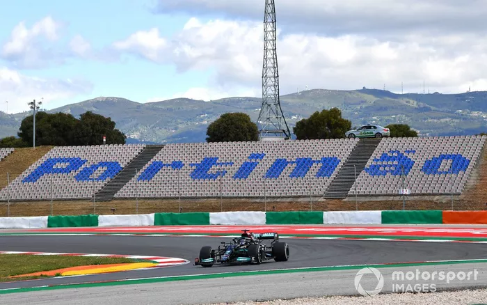 Lewis Hamilton, Mercedes W12