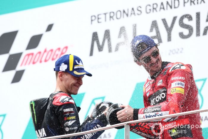 Podio: tercer lugar Fabio Quartararo, Yamaha Factory Racing y el ganador Francesco Bagnaia, Ducati Team