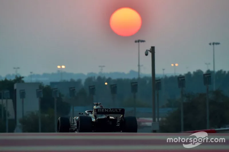 Fernando Alonso, Renault F1 Team R.S.18
