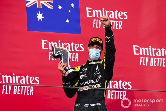 Podio: tercer lugar Daniel Ricciardo, Renault F1
