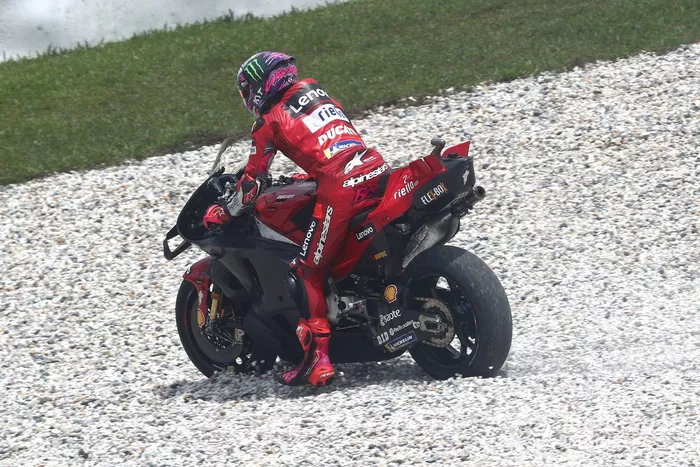 Enea Bastianini, Ducati Team, salida de pista