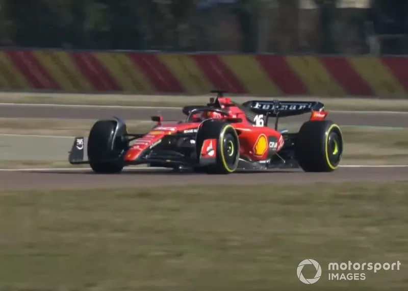 Ferrari SF-23 in pista a Fiorano