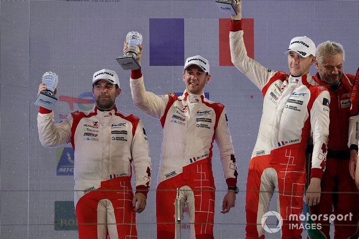 Podio P2 AM: #35 Ultimate Oreca 07 - Gibson LMP2: Jean-Baptiste Lahaye, Matthieu Lahaye, Francois Heriau  