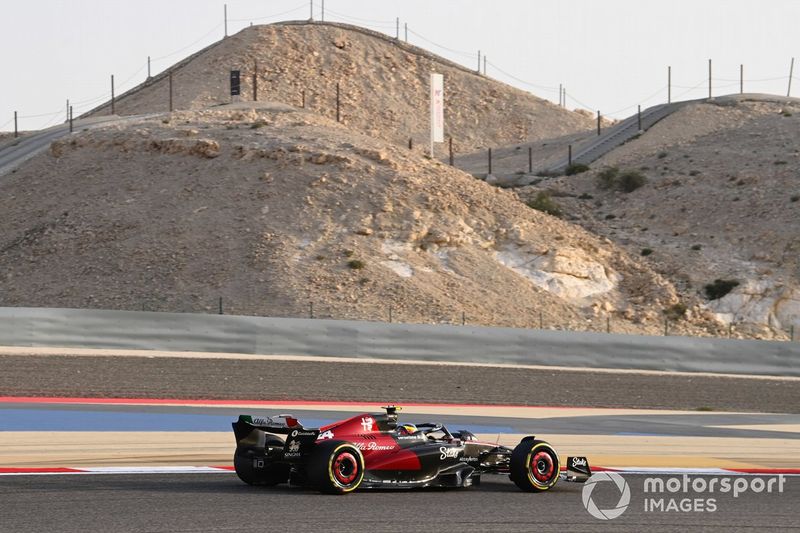 Zhou Guanyu, Alfa Romeo C43