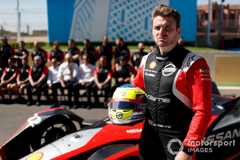 Oliver Rowland, Nissan e.Dams en pit lane