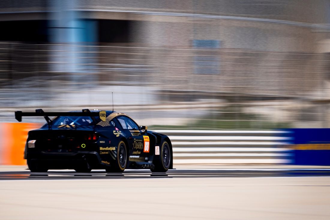 #88 Proton Competition Ford Mustang LMGT3: Giorgio Roda, Giammarco Levorato, Dennis Olsen